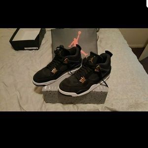Black and gold Jordan flights